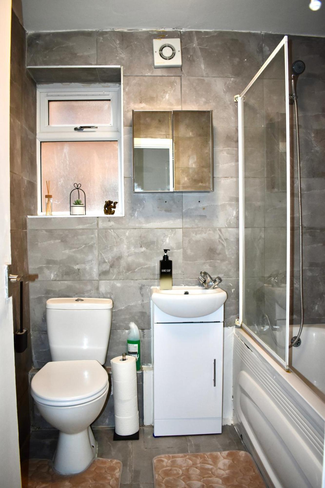 Luxury 2 Bedroom Apartment, Parking, Few Minutes Walk From Wembley Stadium London Eksteriør billede
